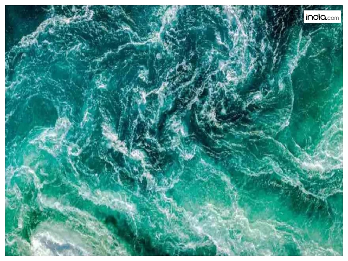 Ocean blue water  1